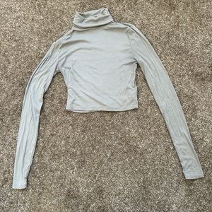 Sunday best ribbed olive green cropped turtle neck